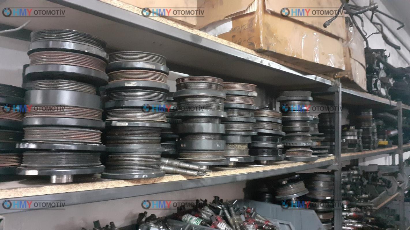 11238512072 Bmw Çıkma Krank Kasnağı F20-F20 LCI-F21-F21 LCI-F22-E90 LCI-E91 LCI-E92 LCI-E93 LCI-F30-F30 LCI-F31-F31 LCI-F34 GT-4F32-F33-F36 Gran Coupe-F07 GT-F10-F10 LCI-F11-F11 LCI-X1 E84-X3 F25 N47N