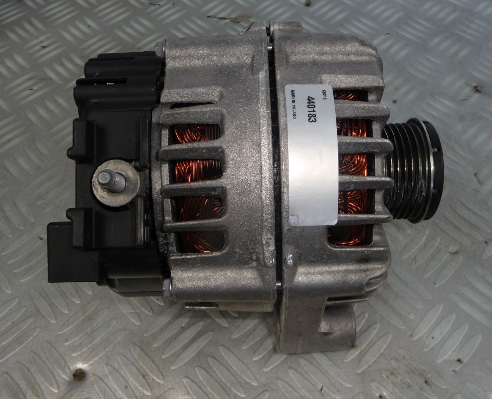 Bmw Çıkma Şarj Dinamosu / Alternatör X1 E84 E87 E90