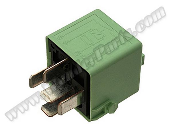 Evrensel Röle BMW 5-Fişli Yeşil 12V B A61368373700 WENDER
