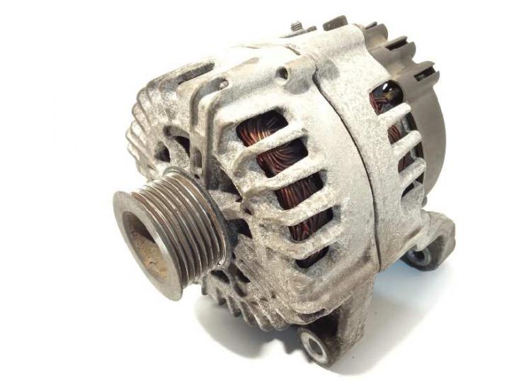 Bmw Çıkma Şarj Dinamosu / Alternatör F10 7808075 F01