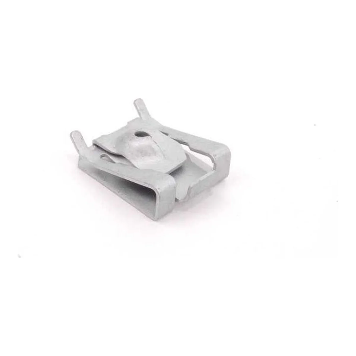 BMW 1 Serisi F20 Sac Somun 51717065773